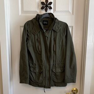 Urban Retro Army Green 100% Cotton Utility Jacket Lots of Pockets Size Large EUC